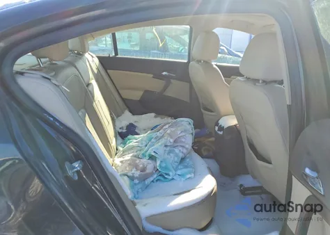 2011 Buick Regal Cxl from USA, damaged, VIN W04G15GV0B1116672